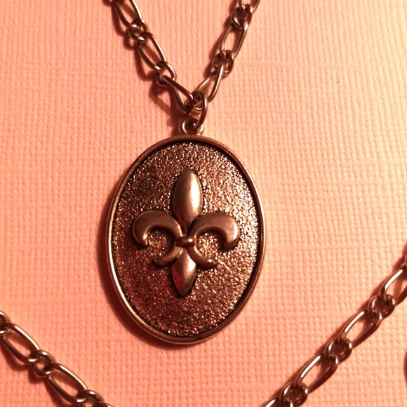 Handmade one of a kind layered necklace - Picture 2 of 8